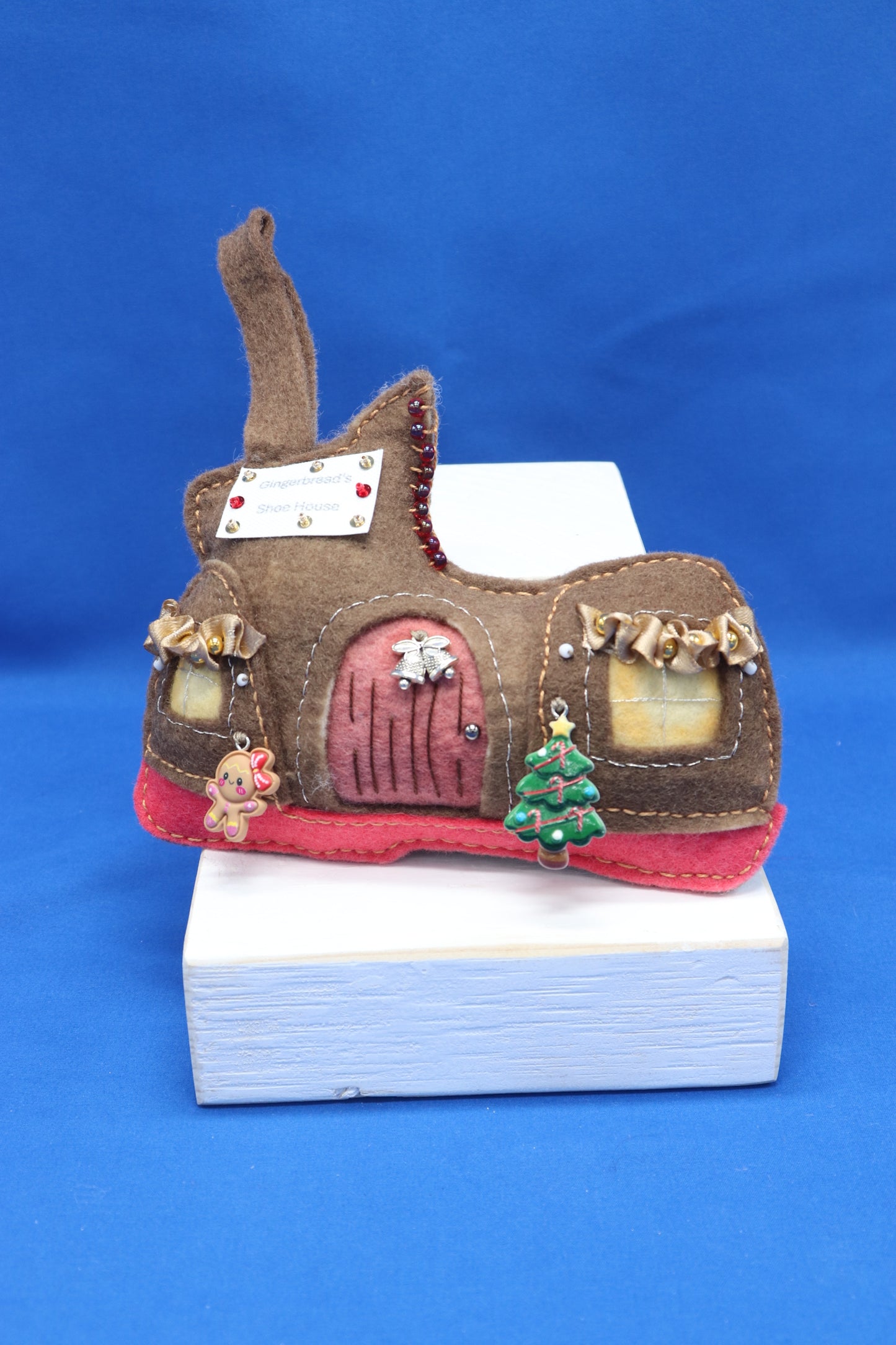 Gingerbread Shoe House